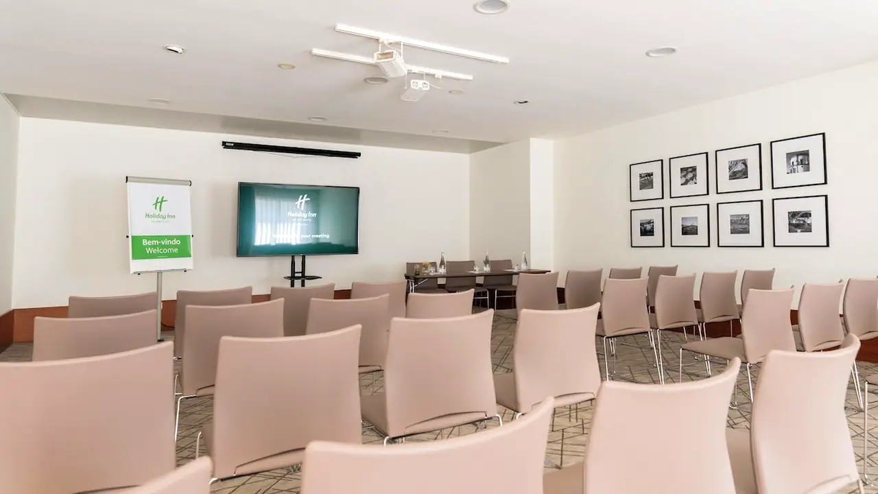 Holiday Inn Porto Gaia